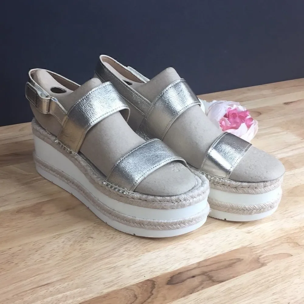 Marc Fisher Gold Platform Sandals 9.5M